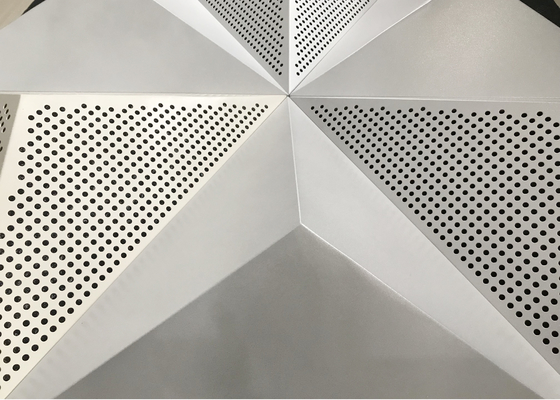 گیره سه بعدی سوراخ دار در سیستم سقف برای پانل سقف دیواری جذب کننده صدا