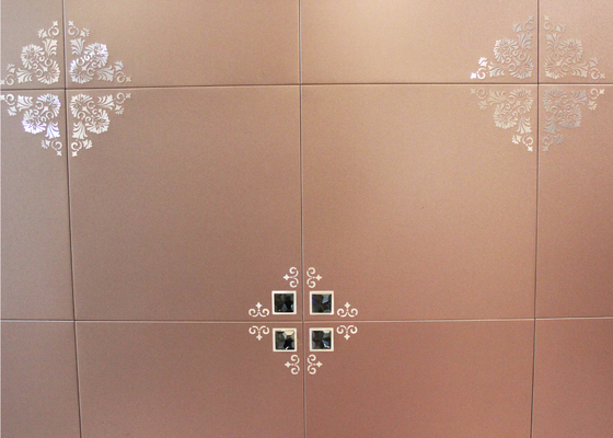 300mm x 300mm سقف هنری تزئینی، کاشی سقف فلزی تجاری برای حمام