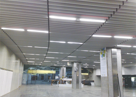 پانل 600x600 سوراخ در پانل های سقفی، پانل های سقفی تزئینی