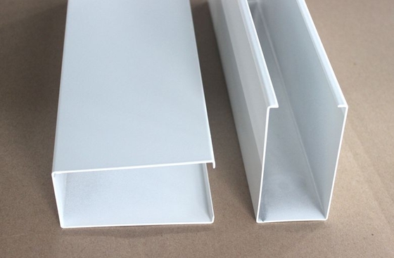 CE / SGS / Intertek تست شده U آلومینیوم پلاستیکی ضد سقف
