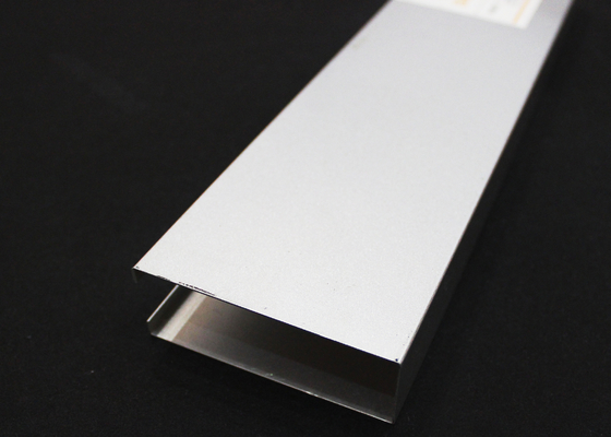 سفال ساخته شده U-aluminium Profile Ceiling / Ceiling Ceiling Decor 0.7mm